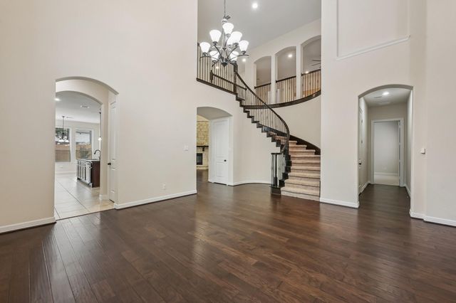 13909 N Lake Branch Lane, Houston, TX 77044