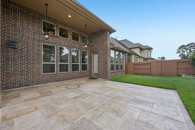 13909 N Lake Branch Lane, Houston, TX 77044