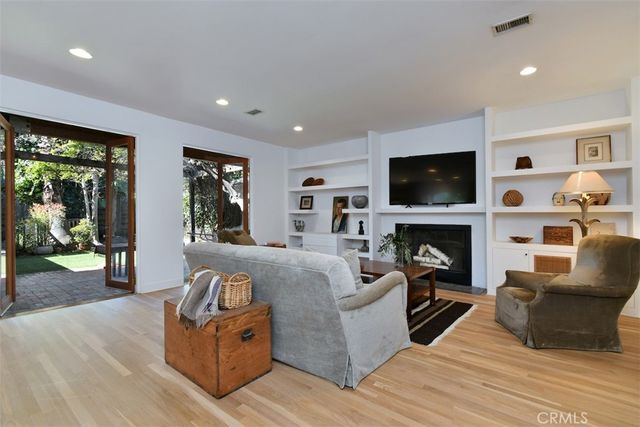 4269 Camellia, Studio City, CA 91604