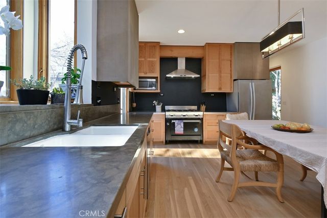 4269 Camellia, Studio City, CA 91604