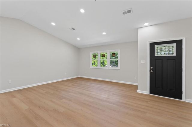 7396 Birch Island RD, Wakefield, VA 23888