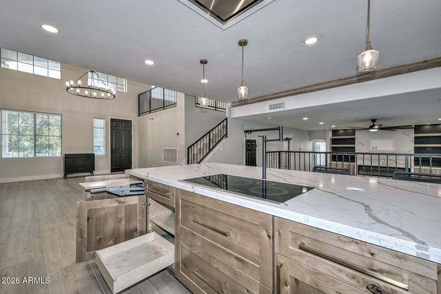 7514 W ENCINAS Lane, Phoenix, AZ 85043