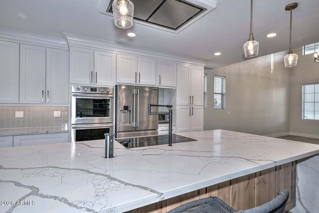 7514 W ENCINAS Lane, Phoenix, AZ 85043