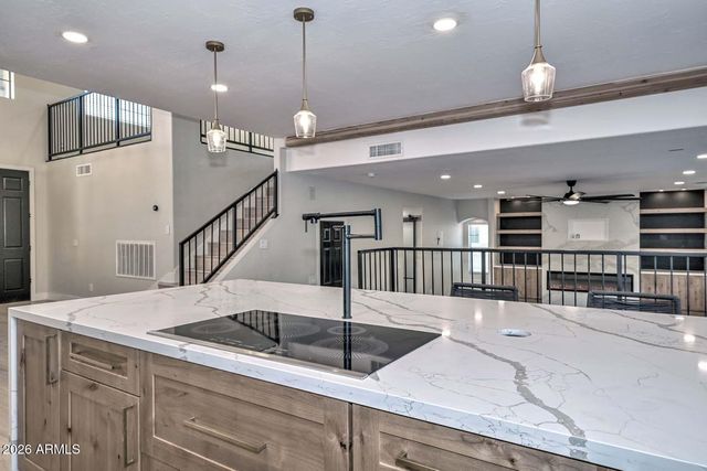 7514 W ENCINAS Lane, Phoenix, AZ 85043