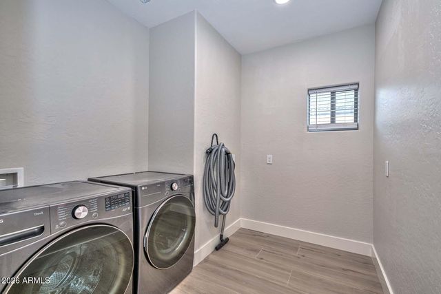 7514 W ENCINAS Lane, Phoenix, AZ 85043