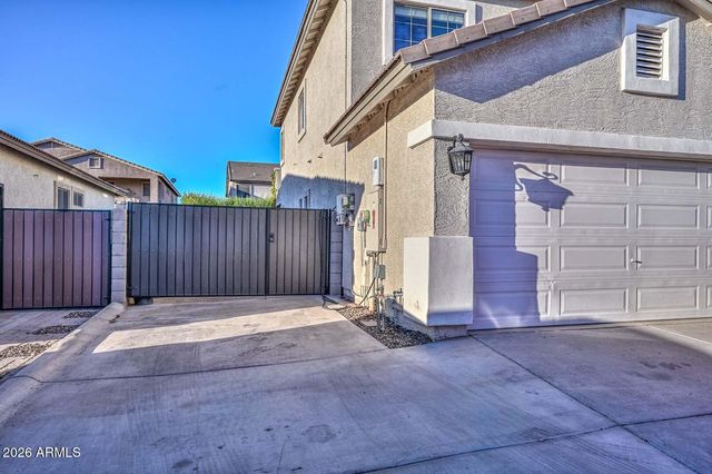 7514 W ENCINAS Lane, Phoenix, AZ 85043