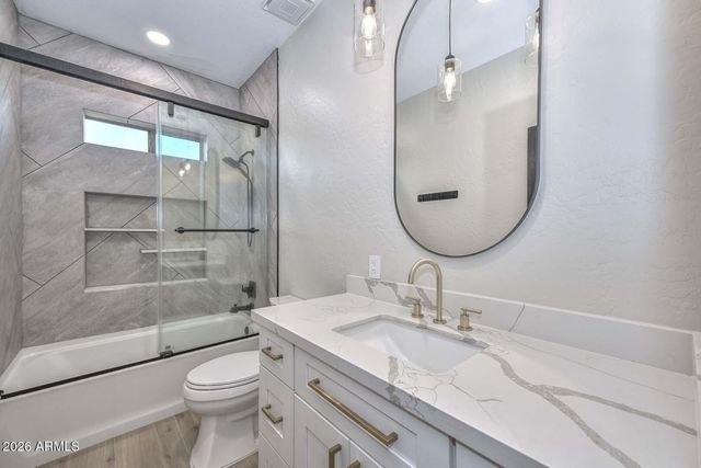 7514 W ENCINAS Lane, Phoenix, AZ 85043