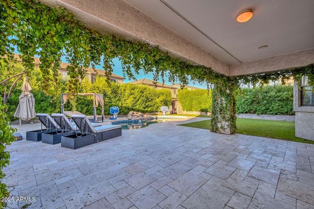 7514 W ENCINAS Lane, Phoenix, AZ 85043