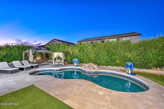 7514 W ENCINAS Lane, Phoenix, AZ 85043