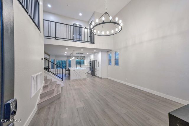 7514 W ENCINAS Lane, Phoenix, AZ 85043