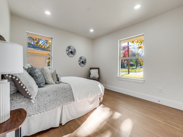 6611 Blessing Drive, Dallas, TX 75214