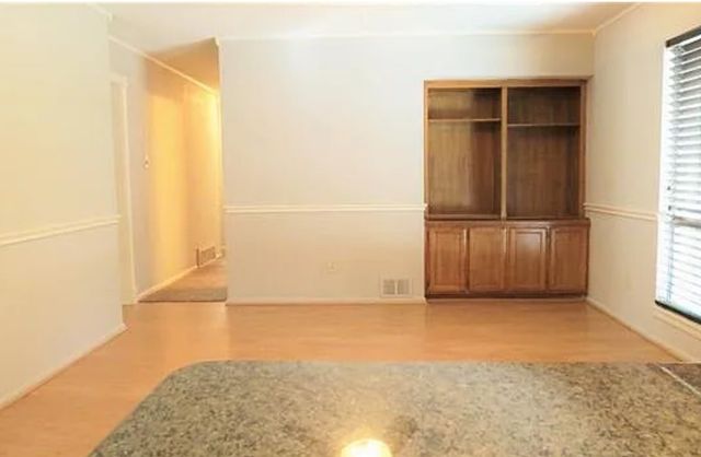 4649 Highgrove Drive, Fort Worth, TX 76132