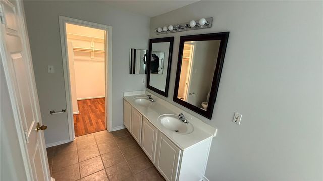 35 Ledgestone Pl, Spring, TX 77382