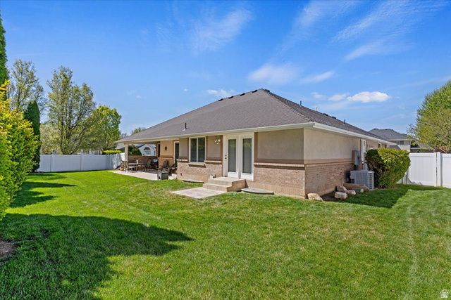1924 N 2000 E, Layton, UT 84040