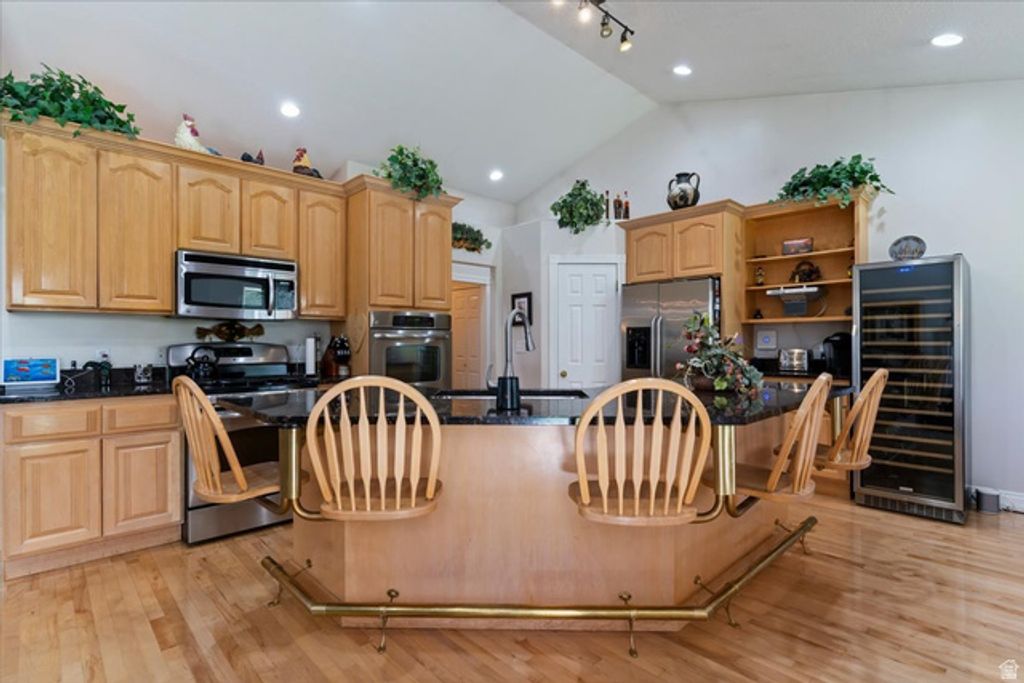 Image 18 of property listing at 1924 N 2000 E, Layton, UT 84040