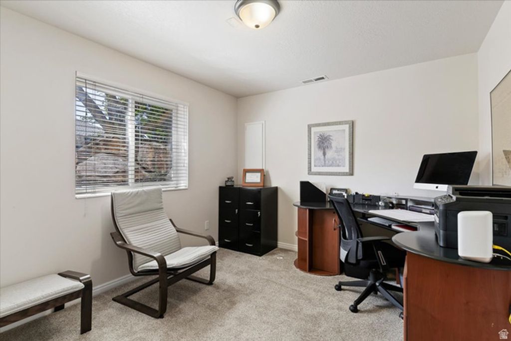 Image 37 of property listing at 1924 N 2000 E, Layton, UT 84040