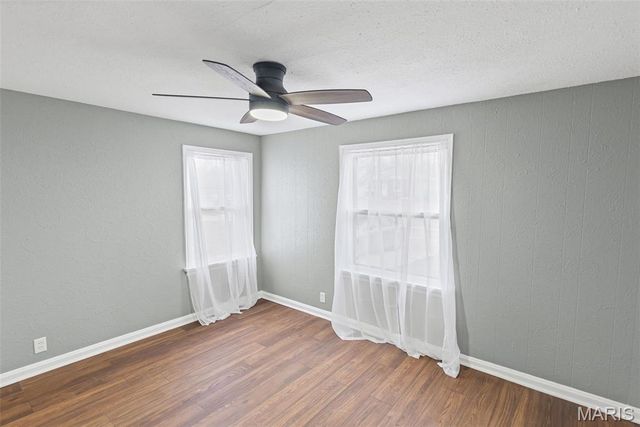 2005 N Hanley Road, Hanley Hills, MO 63114