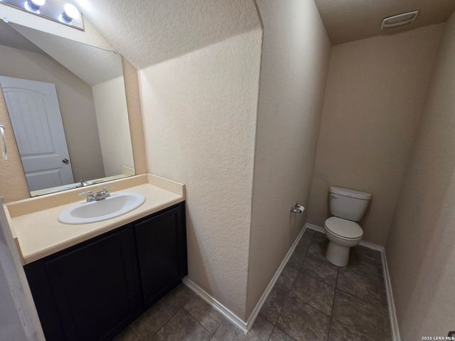 6114 Hackberry Pond, San Antonio, TX 78244