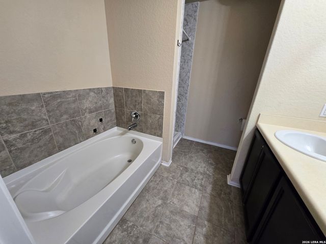 6114 Hackberry Pond, San Antonio, TX 78244