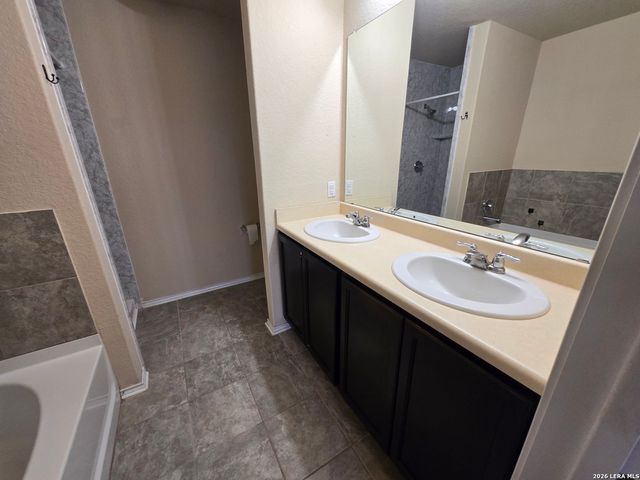 6114 Hackberry Pond, San Antonio, TX 78244