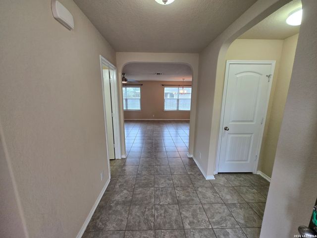 6114 Hackberry Pond, San Antonio, TX 78244