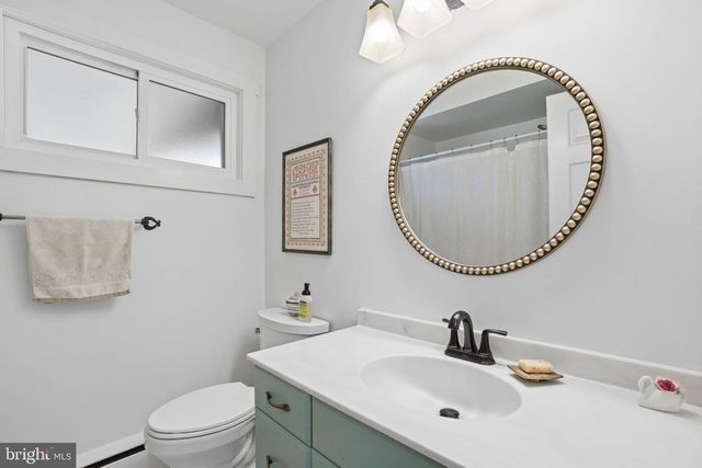 3406 PARK HILL PL, Fairfax, VA 22030