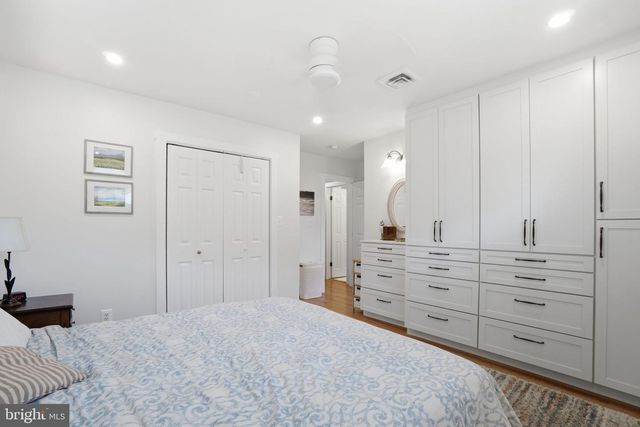 3406 PARK HILL PL, Fairfax, VA 22030