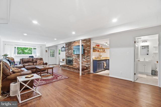 3406 PARK HILL PL, Fairfax, VA 22030