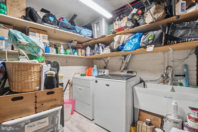 3406 PARK HILL PL, Fairfax, VA 22030
