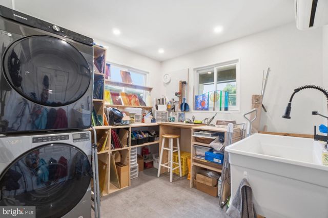 3406 PARK HILL PL, Fairfax, VA 22030