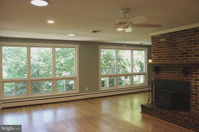 3406 PARK HILL PL, Fairfax, VA 22030