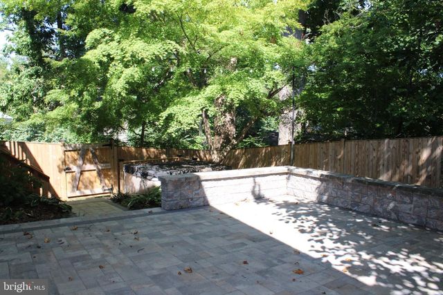 3406 PARK HILL PL, Fairfax, VA 22030