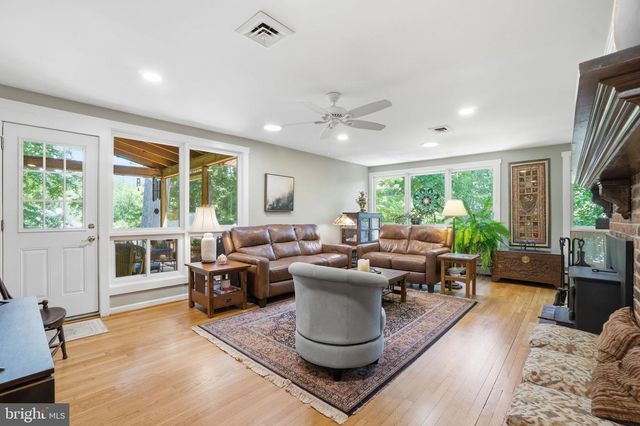 3406 PARK HILL PL, Fairfax, VA 22030