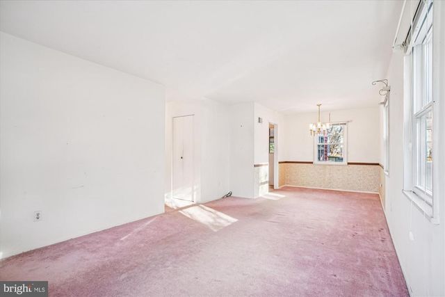 1827 OLMSTEAD DR, Falls Church, VA 22043