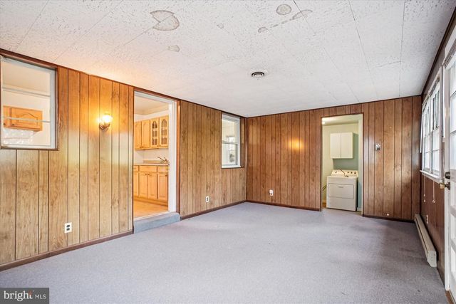 1827 OLMSTEAD DR, Falls Church, VA 22043