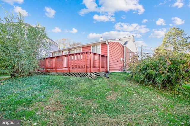 1827 OLMSTEAD DR, Falls Church, VA 22043