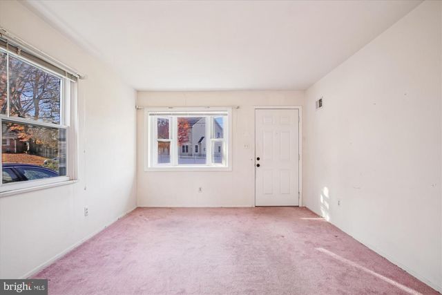 1827 OLMSTEAD DR, Falls Church, VA 22043