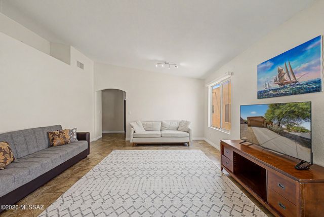 3545 W Camino De Talia, Tucson, AZ 85741