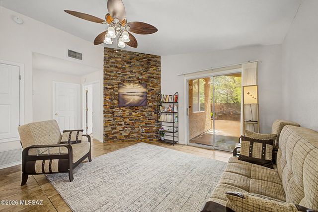 3545 W Camino De Talia, Tucson, AZ 85741