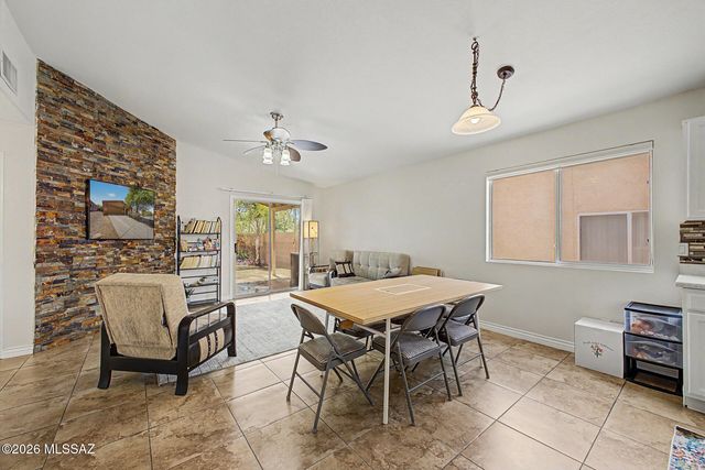3545 W Camino De Talia, Tucson, AZ 85741