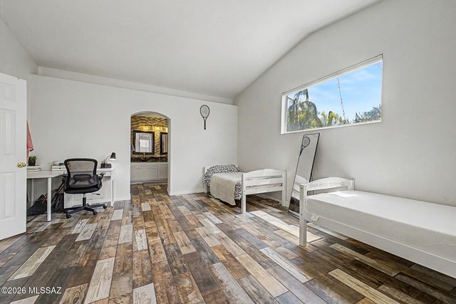 3545 W Camino De Talia, Tucson, AZ 85741