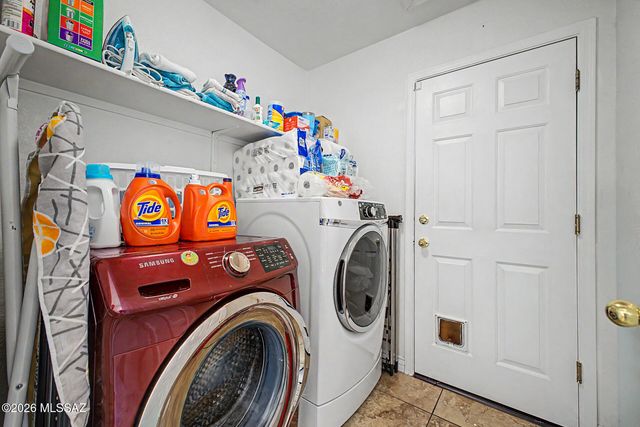 3545 W Camino De Talia, Tucson, AZ 85741