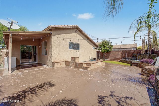 3545 W Camino De Talia, Tucson, AZ 85741