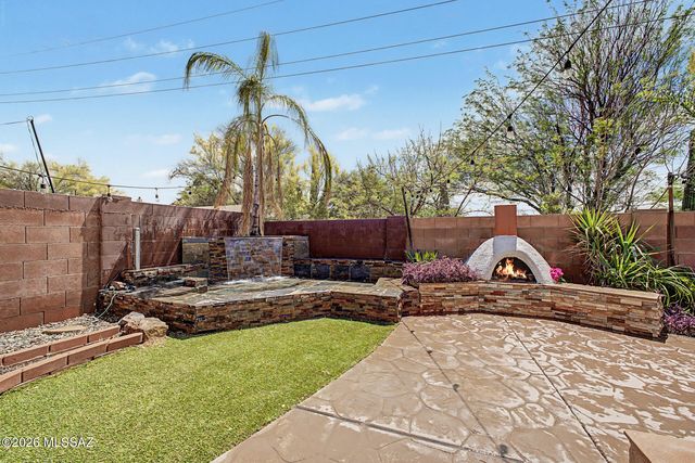 3545 W Camino De Talia, Tucson, AZ 85741