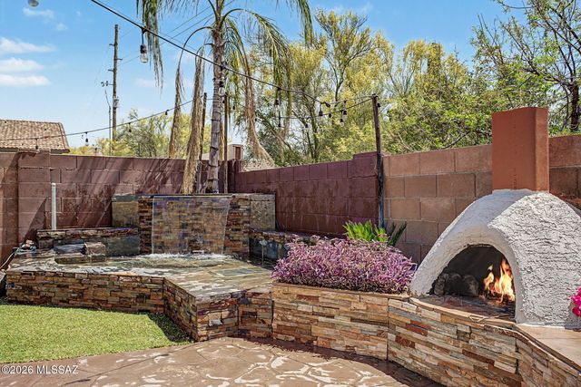 3545 W Camino De Talia, Tucson, AZ 85741