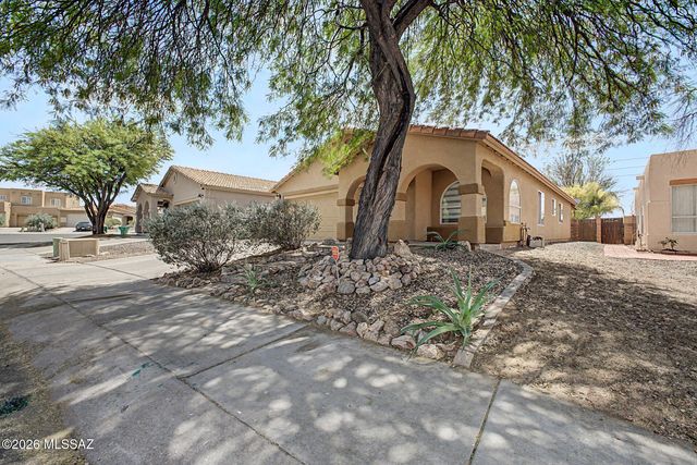 3545 W Camino De Talia, Tucson, AZ 85741