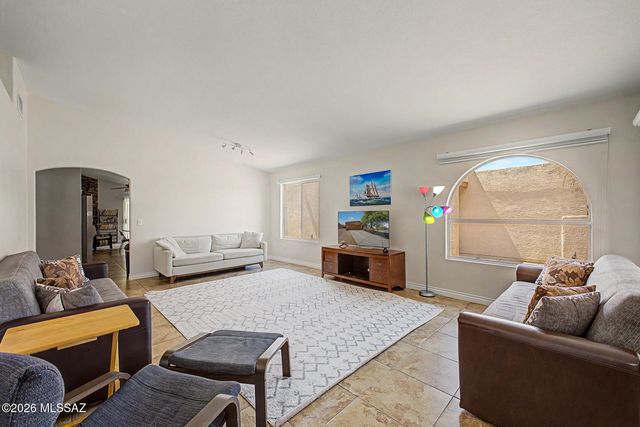 3545 W Camino De Talia, Tucson, AZ 85741