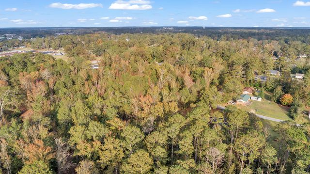 000 JOHANNES Drive, Thomson, GA 30824
