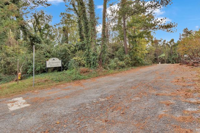 000 JOHANNES Drive, Thomson, GA 30824