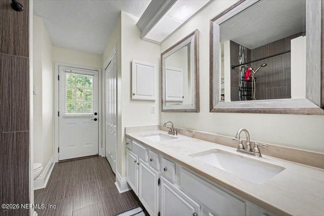 586 THORNWOOD Lane, Orange Park, FL 32073